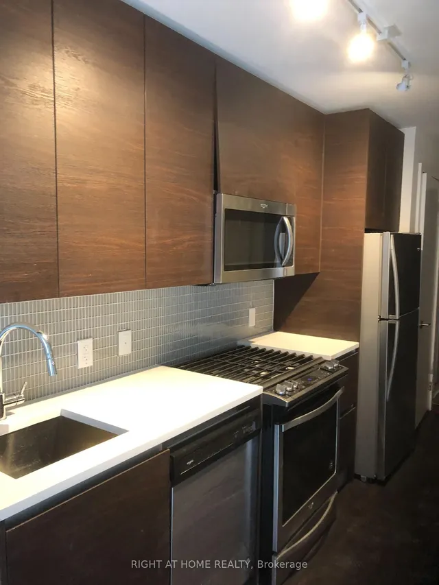 Additional image 7 of 246 Logan Ave Unit 206