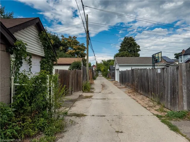 Additional image 34 of 224 East Ave