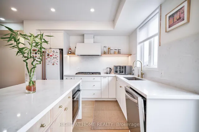 Additional image 11 of 422 Belcourt Common