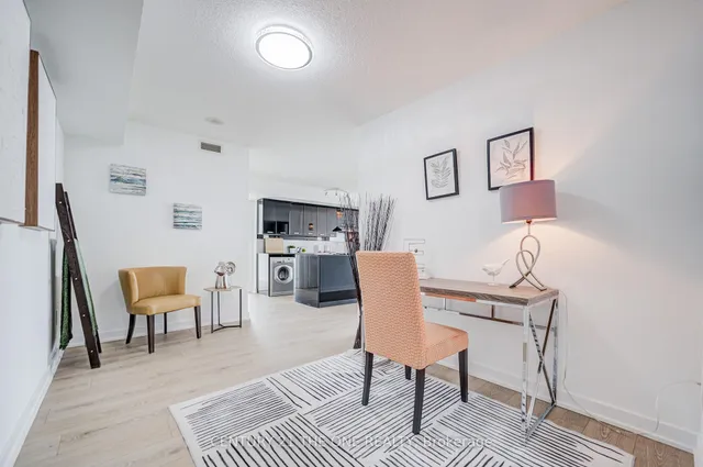 Additional image 4 of 29 Singer Crt Unit 1011