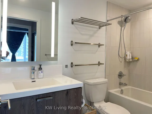 Additional image 18 of 50 McCaul St Unit 1109