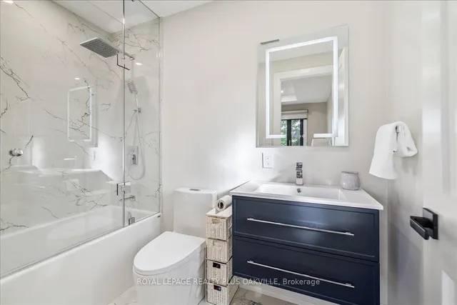 Additional image 34 of 3571 Swirlingleaves Cres