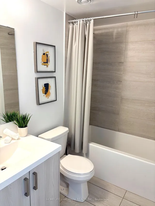 Additional image 15 of 77 Mutual St Unit 405