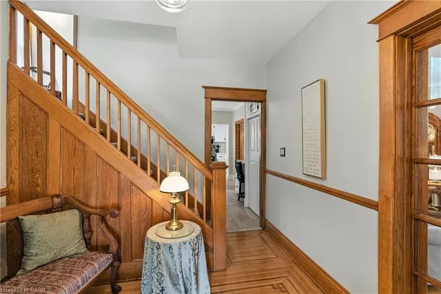 Additional image 7 of 98 Kensington Ave