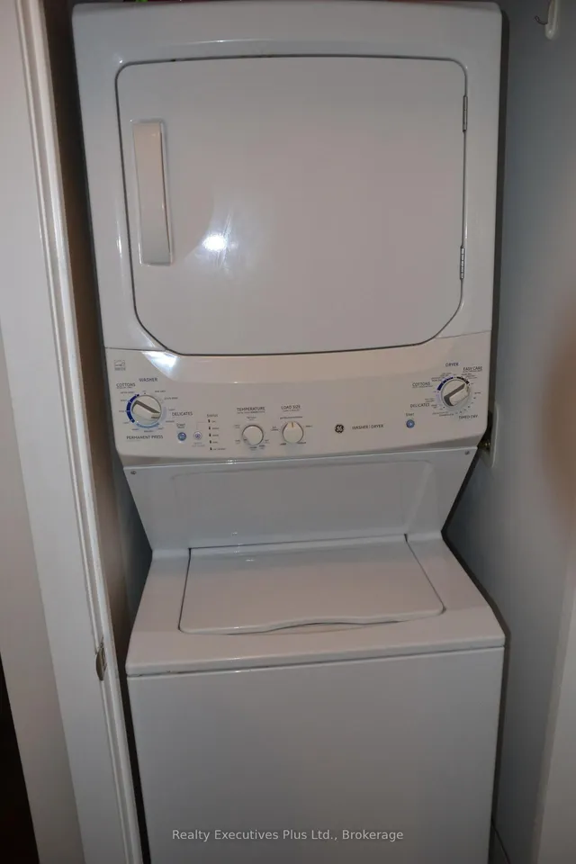 Additional image 22 of 1284 Guelph Line Unit 201