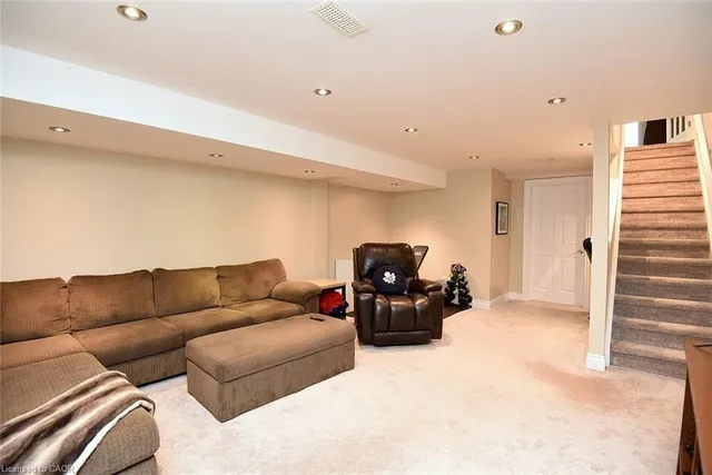 Additional image 35 of 15 Bronte Crt