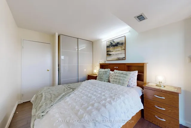 Additional image 12 of 10 Markbrook Lane Unit 1603