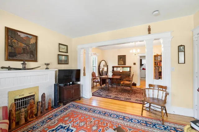 Additional image 28 of 55 Balsam Ave