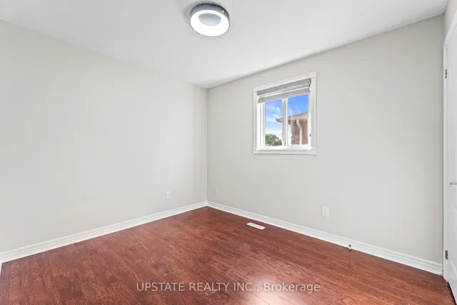 Additional image 25 of 31 Danum Rd