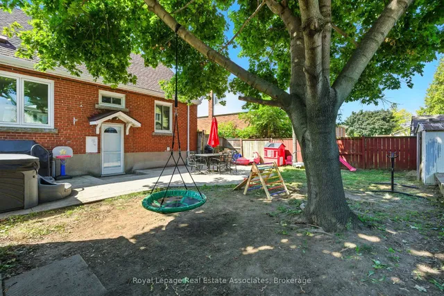 Additional image 41 of 7 Deer Ave