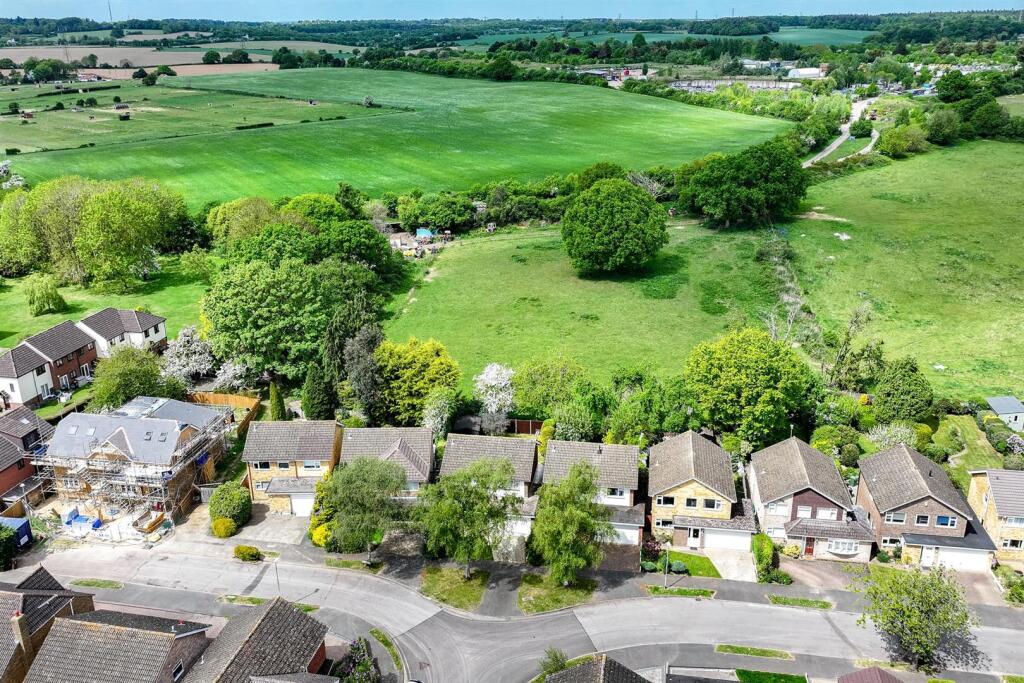 Additional image 20 of Long Fallow, Chiswell Green, St Albans