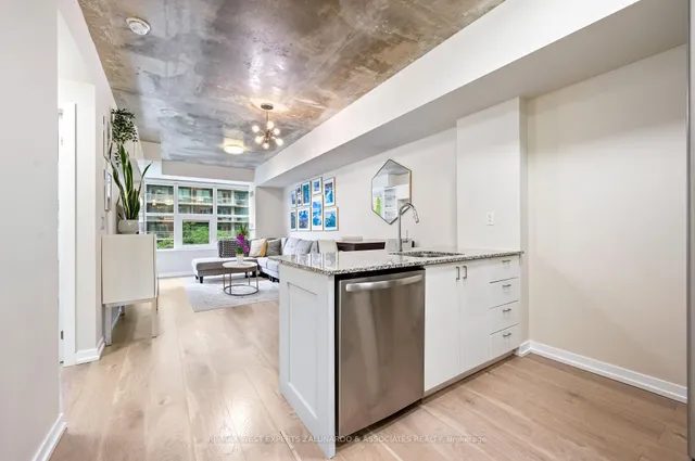 Additional image 12 of 59 East Liberty St Unit 315