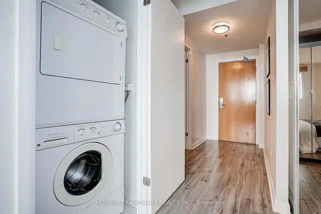 Additional image 32 of 375 King St Unit 3103