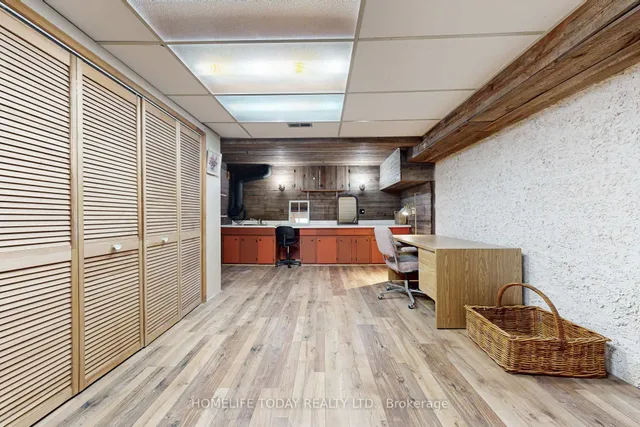 Additional image 21 of 5 Landfair Cres