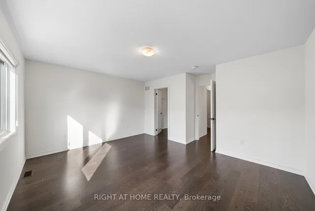 Additional image 21 of 471 Bergamot Ave