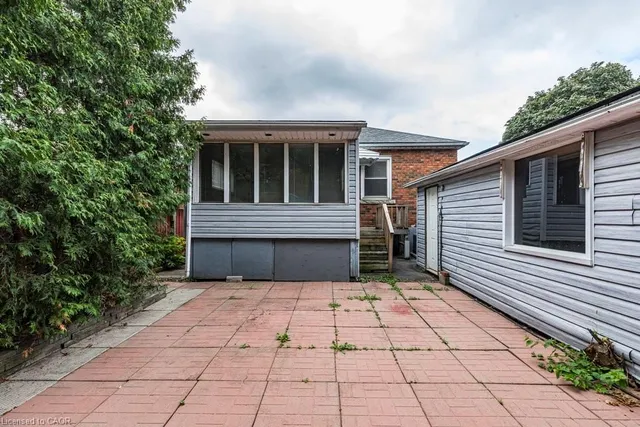 Additional image 45 of 169 East 32nd St