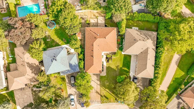 Additional image 44 of 18 Dunbarton Cres