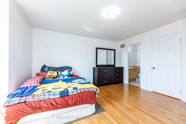 Additional image 14 of 3 Ferguson St