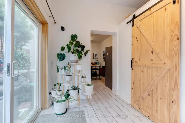 Additional image 12 of 132 Ferguson Ave