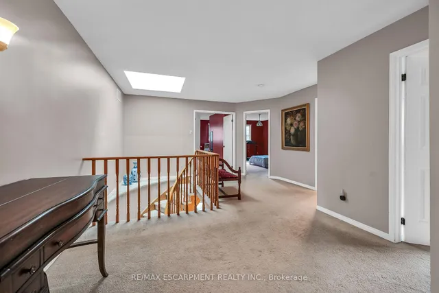 Additional image 34 of 70 Golfview Cres