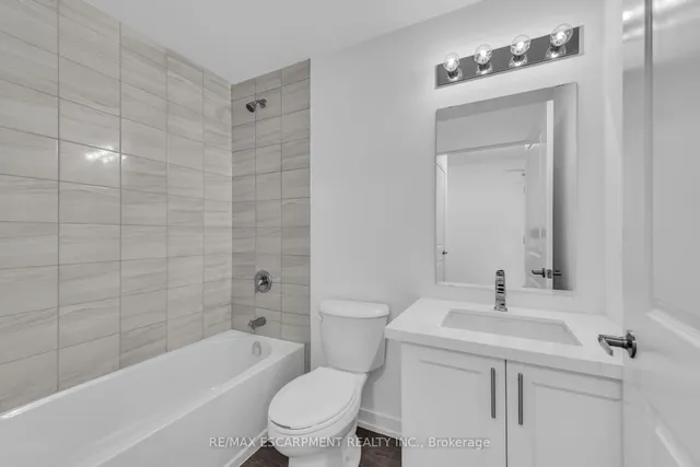 Additional image 13 of 470 Dundas St Unit 220