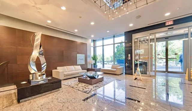 Additional image 3 of 181 Village Green Sq Unit 1512