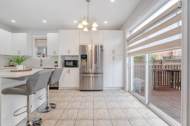 Additional image 17 of 27 Hardgate Cres