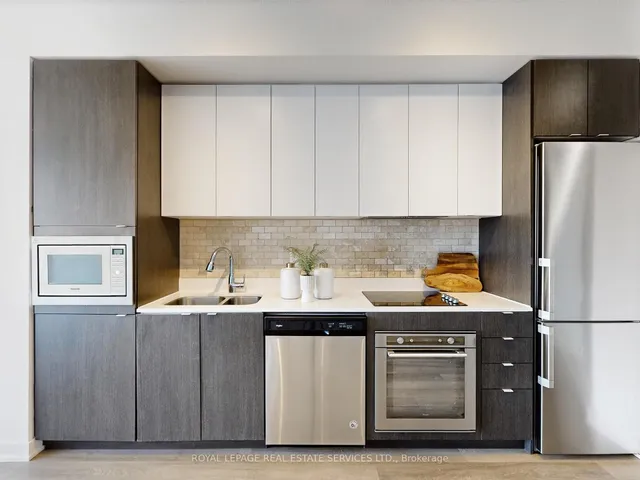 Additional image 8 of 5230 Dundas St Unit 625A