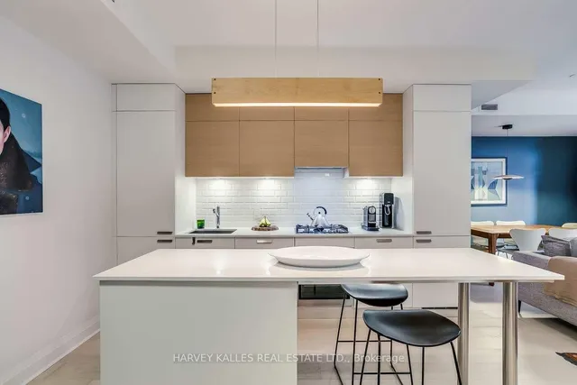 Additional image 5 of 243 Perth Ave Unit C-105