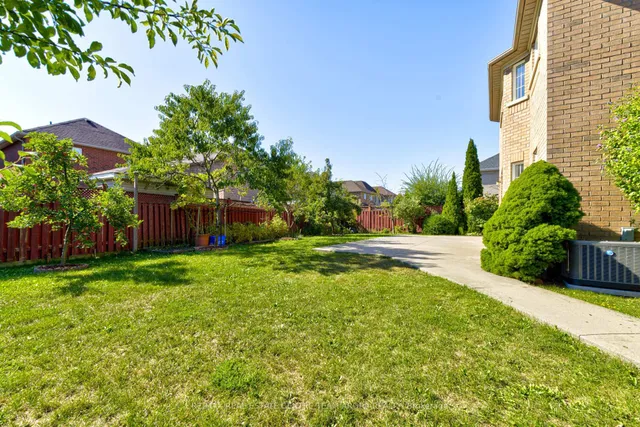 Additional image 41 of 62 Legacy Lane