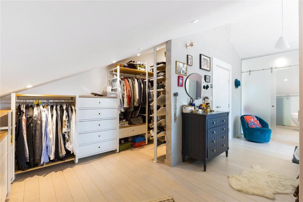 Additional image 9 of West Riding, Bricket Wood, St. Albans, Hertfordshire, AL2