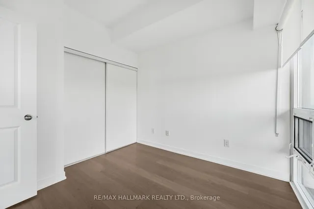 Additional image 9 of 105 George St Unit 1704