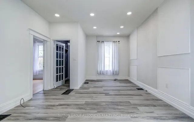 Additional image 4 of 12 East 25th St