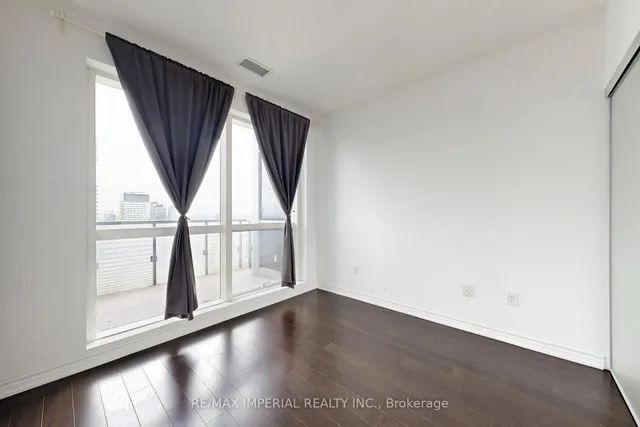 Additional image 23 of 386 Yonge St Unit 4801