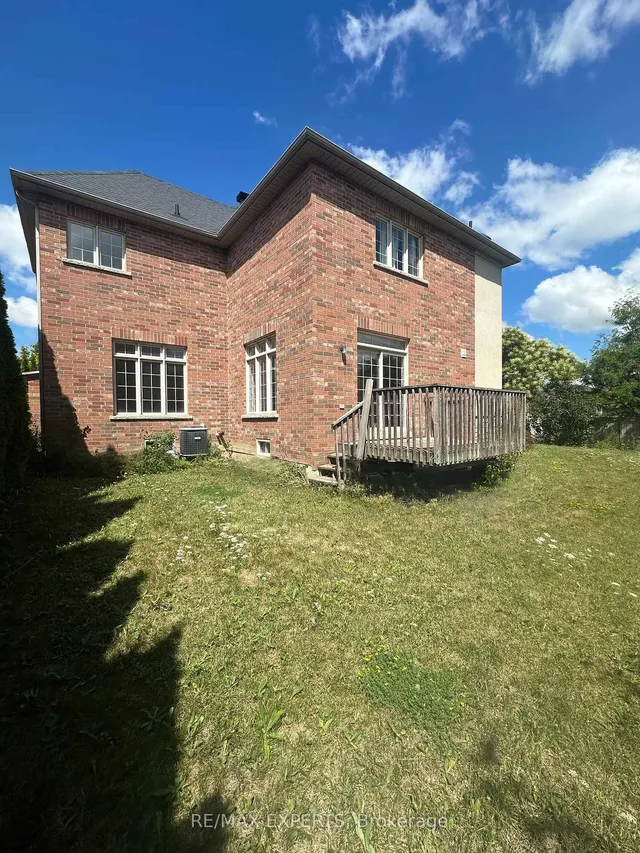 Additional image 35 of 2 Louvre Circ