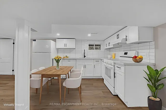 Additional image 33 of 126 AUBURN Ave