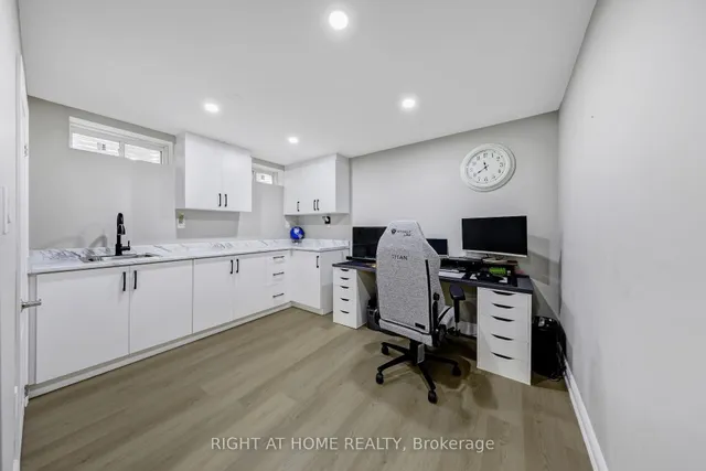 Additional image 32 of 863 Scott Blvd