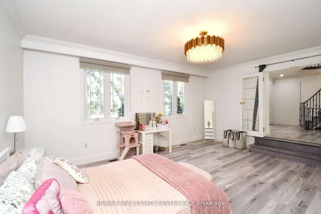 Additional image 16 of 17 Crescent Hill Dr