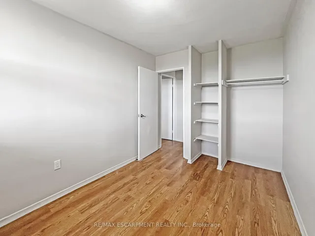 Additional image 6 of 350 QUIGLEY Rd Unit 315