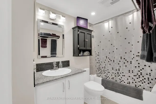 Additional image 19 of 33 Sheppard Ave Unit 500