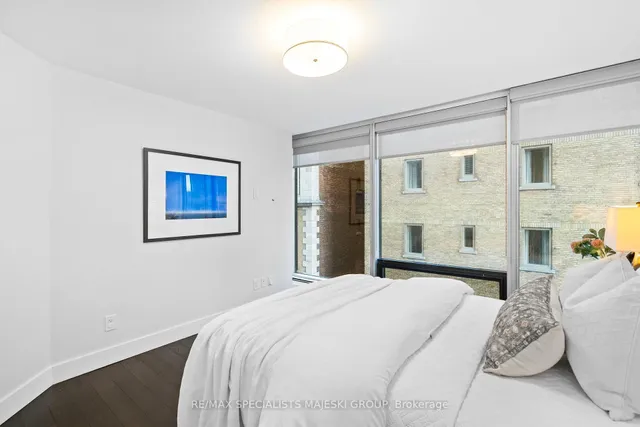 Additional image 35 of 30 Wellington St Unit 1005