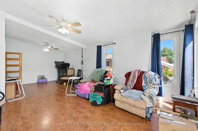 Additional image 4 of 67 Deschene Ave