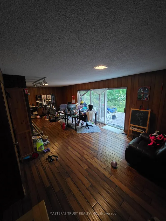 Additional image 3 of 2 Craigmont Dr