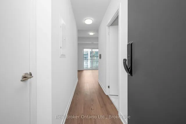 Additional image 10 of 395 Dundas St Unit 718