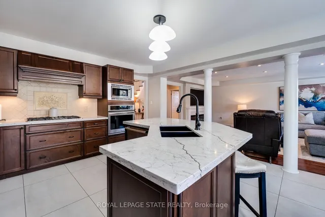 Additional image 12 of 274 Springvalley Cres