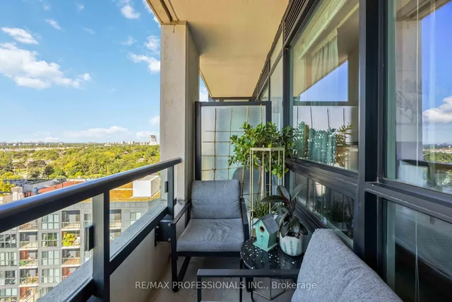 Additional image 19 of 20 Thomas Riley Rd Unit 1310