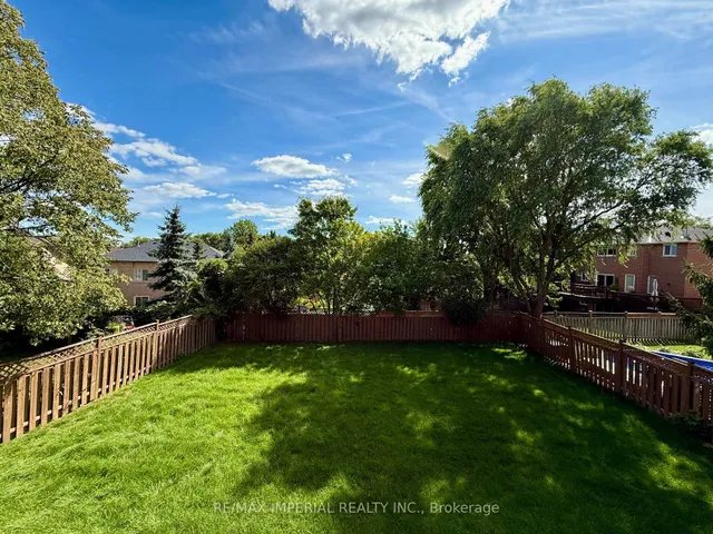 Additional image 38 of 2128 Mayflower Blvd