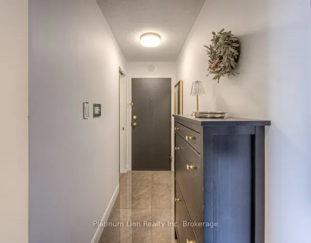 Additional image 18 of 36 James St Unit 1102