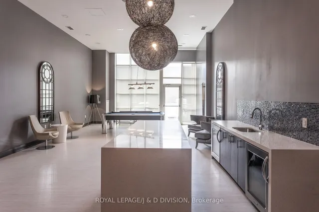 Additional image 22 of 125 Western Battery Rd Unit 2313