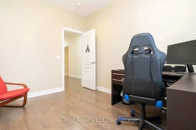 Additional image 36 of 792 Glenbrook Ave